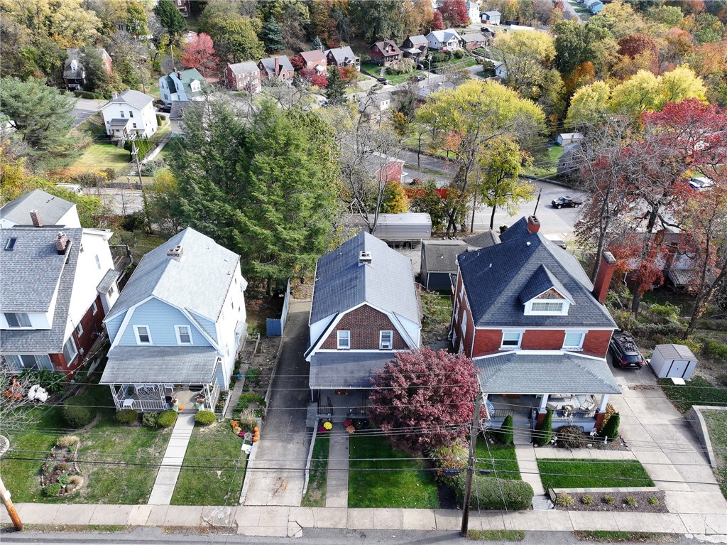 West View, Pennsylvania 15229, United States, 3 Bedrooms Bedrooms, ,2 BathroomsBathrooms,Residential,Contingent,36121