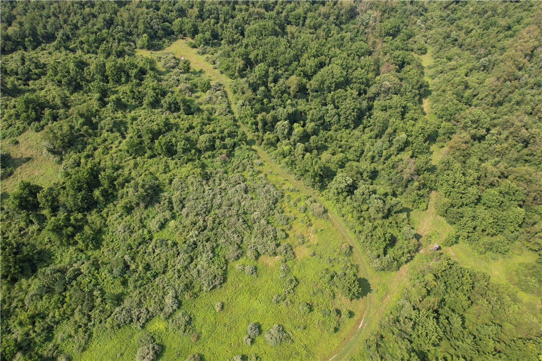 213 E Turnpike Road