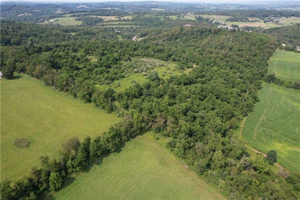 213 TURNPIKE RD, MOUNT PLEASANT, PA 15666 - Image 23bab156fc6b922cdcf75b0d32ec1ec8/3963163315