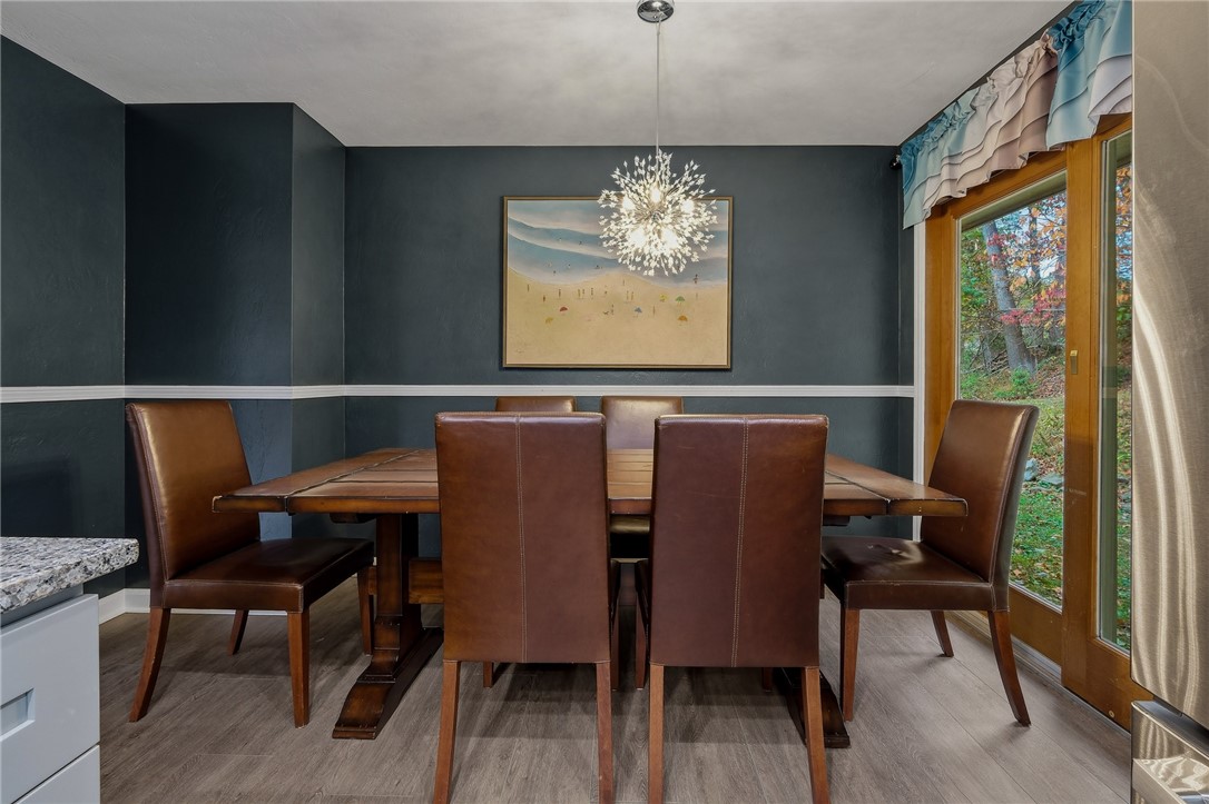 Pine Twp, Pennsylvania 15090, United States, 3 Bedrooms Bedrooms, ,2 BathroomsBathrooms,Residential,Active,233011