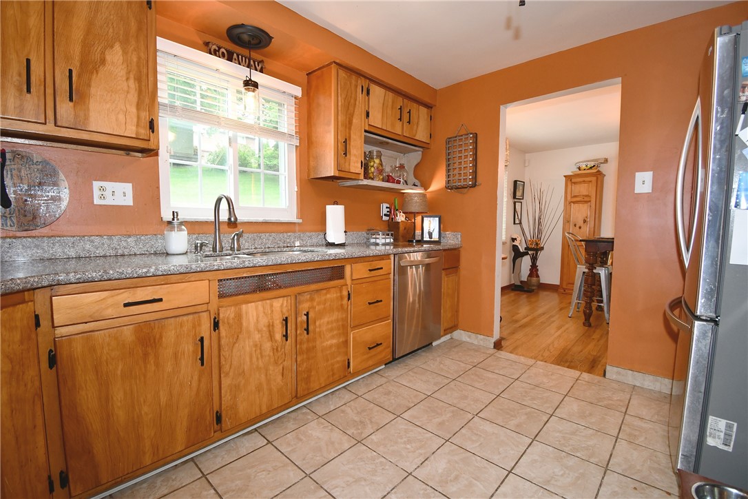 5005 Brownsville Rd Rd, Whitehall, Pennsylvania image 8