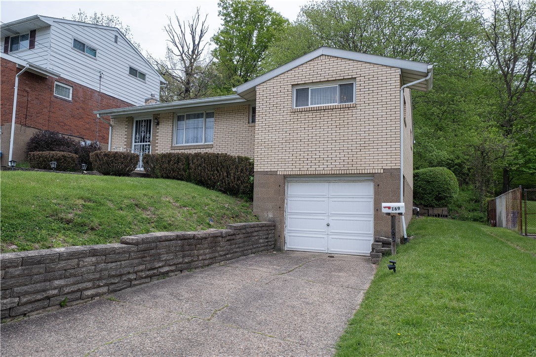169 Keefer Dr