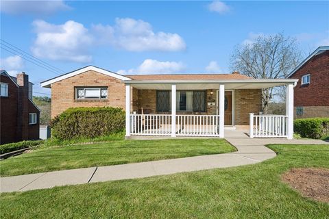 Photo of 140 Keefer Dr, Pittsburgh, PA 15235 (MLS # 1749770)
