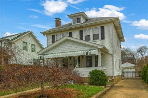 Homes For Sale - 215 Allegheny Ave Ave<br/> Cheswick, PA 15024