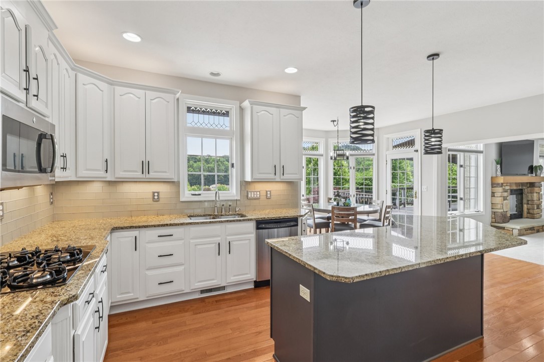 203 Cashmere Court