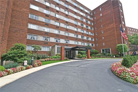 Photo for 128 N Craig St 907