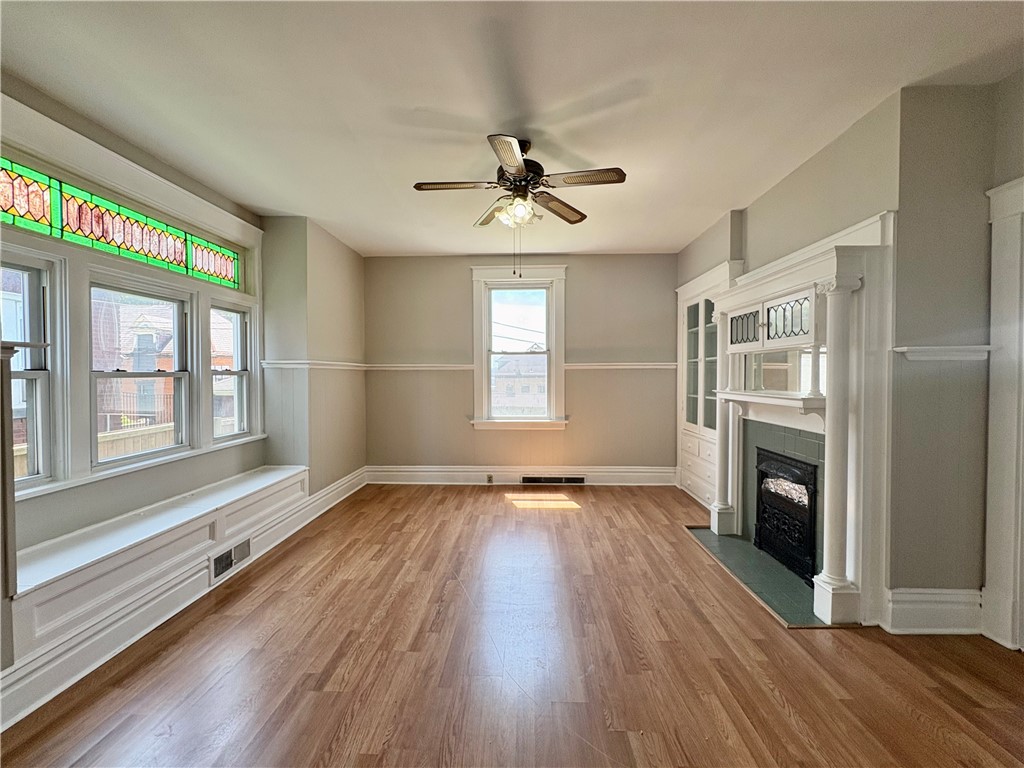 Rochester, Pennsylvania 15074, United States, 4 Bedrooms Bedrooms, ,1 BathroomBathrooms,Residential,Active,149709