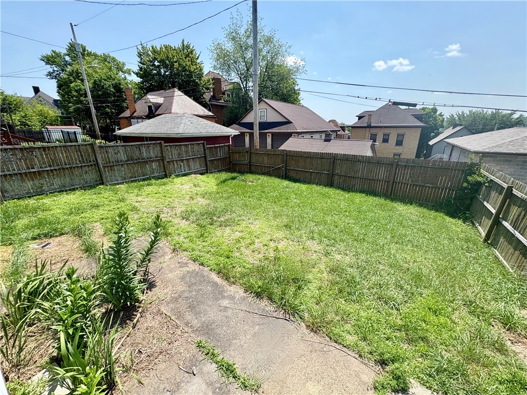 Rochester, Pennsylvania 15074, United States, 4 Bedrooms Bedrooms, ,1 BathroomBathrooms,Residential,Active,149709