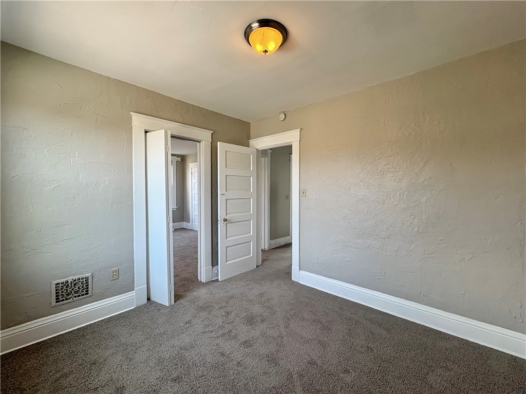 Rochester, Pennsylvania 15074, United States, 4 Bedrooms Bedrooms, ,1 BathroomBathrooms,Residential,Active,149709