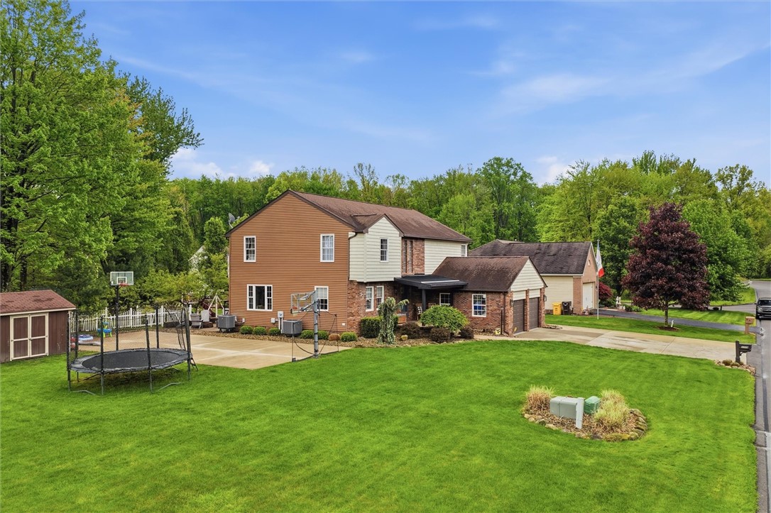 3328 Long Branch Dr