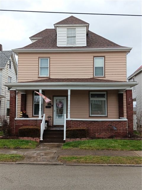Photo of 518 Walnut Ave, Scottdale, PA 15683 (MLS # 1737013)