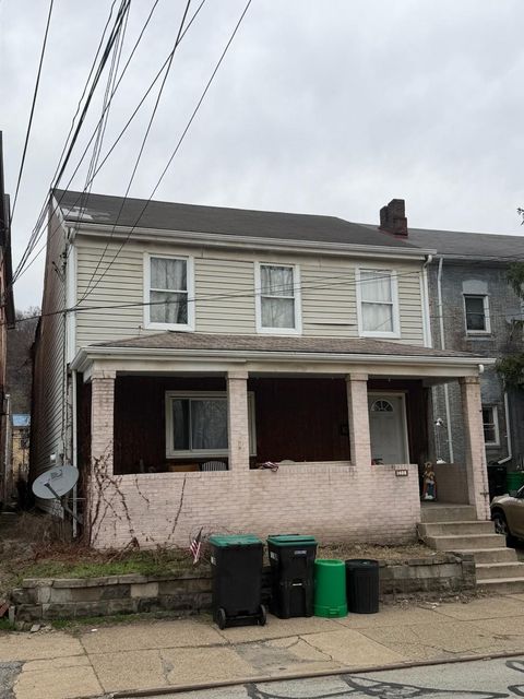 Photo of 1408 Main St, Pittsburgh, PA 15215 (MLS # 1744649)