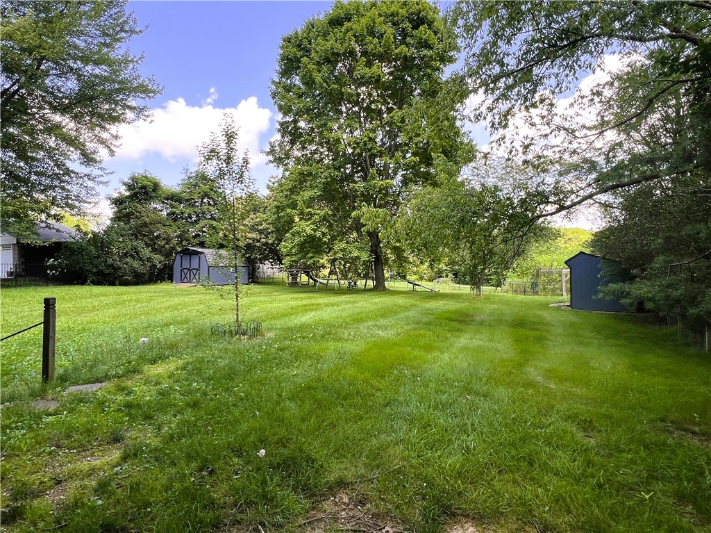 222 W Shaffer Rd