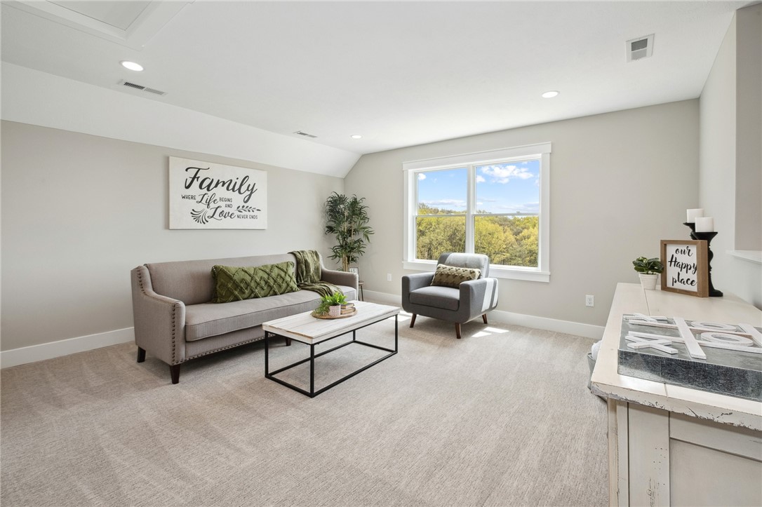 Cranberry Twp, Pennsylvania 16066, United States, 7 Bedrooms Bedrooms, ,7 BathroomsBathrooms,Residential,Active,145896