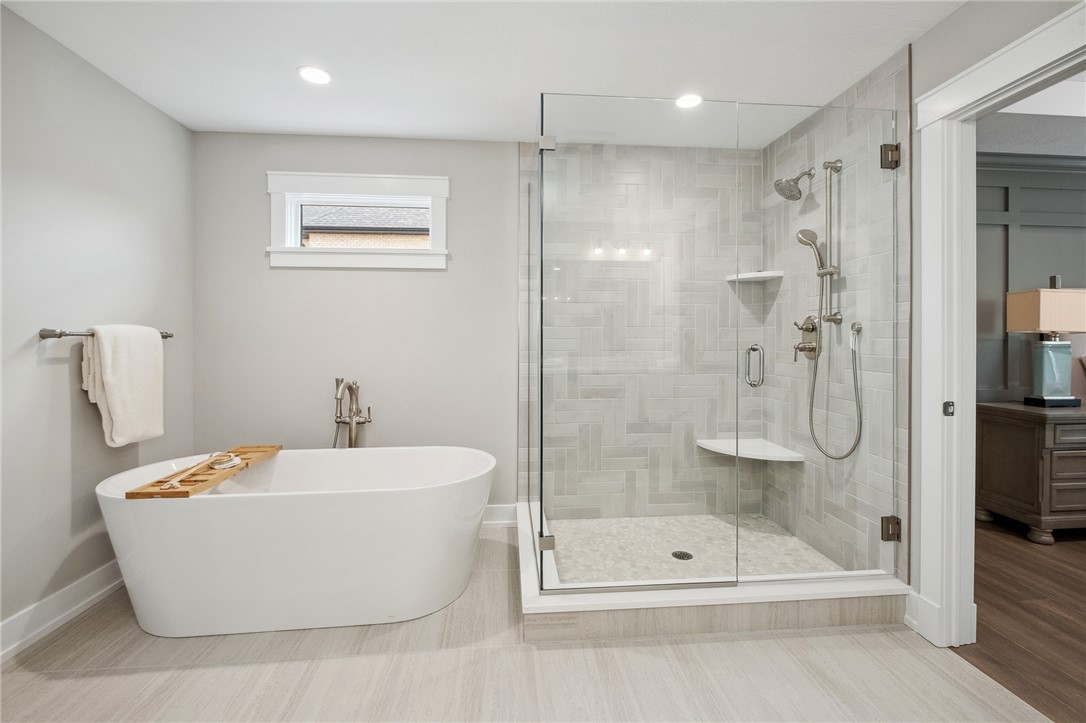 Cranberry Twp, Pennsylvania 16066, United States, 7 Bedrooms Bedrooms, ,7 BathroomsBathrooms,Residential,Active,145896