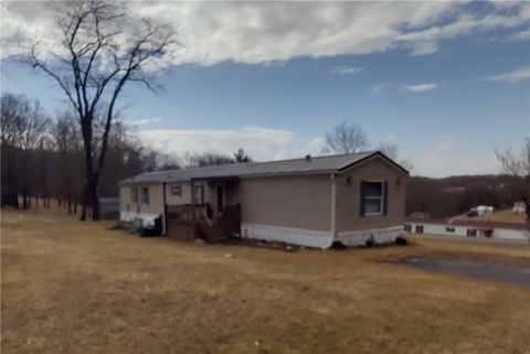 325 Chelden Ln Concord Twp PA 16041