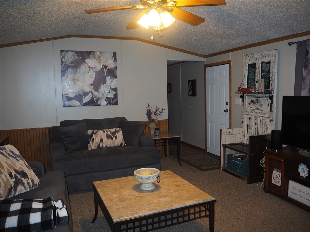 325 Chelden Ln, Concord Twp, Kentucky image 2
