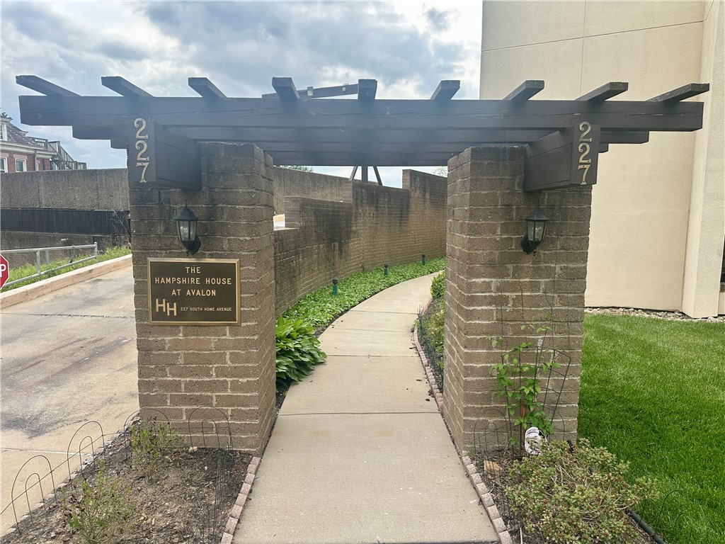 227 S Home Ave 309