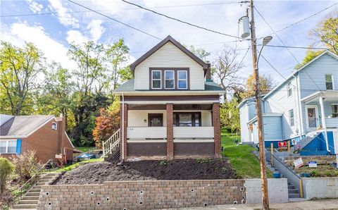 Photo of 232 Saint Clair St, Bridgeville, PA 15017 (MLS # 1733591)