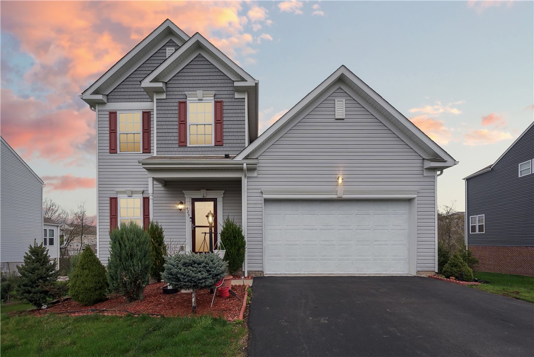 423 Labrador Ln Ln, Clairton, Pennsylvania image 1