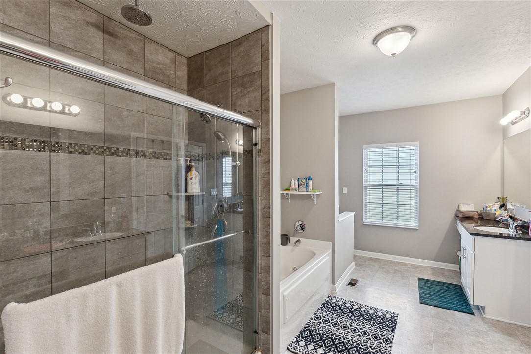 423 Labrador Ln Ln, Clairton, Pennsylvania image 19