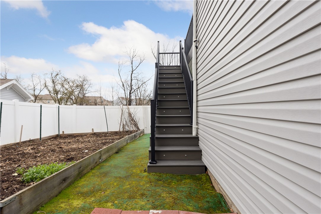 423 Labrador Ln Ln, Clairton, Pennsylvania image 34