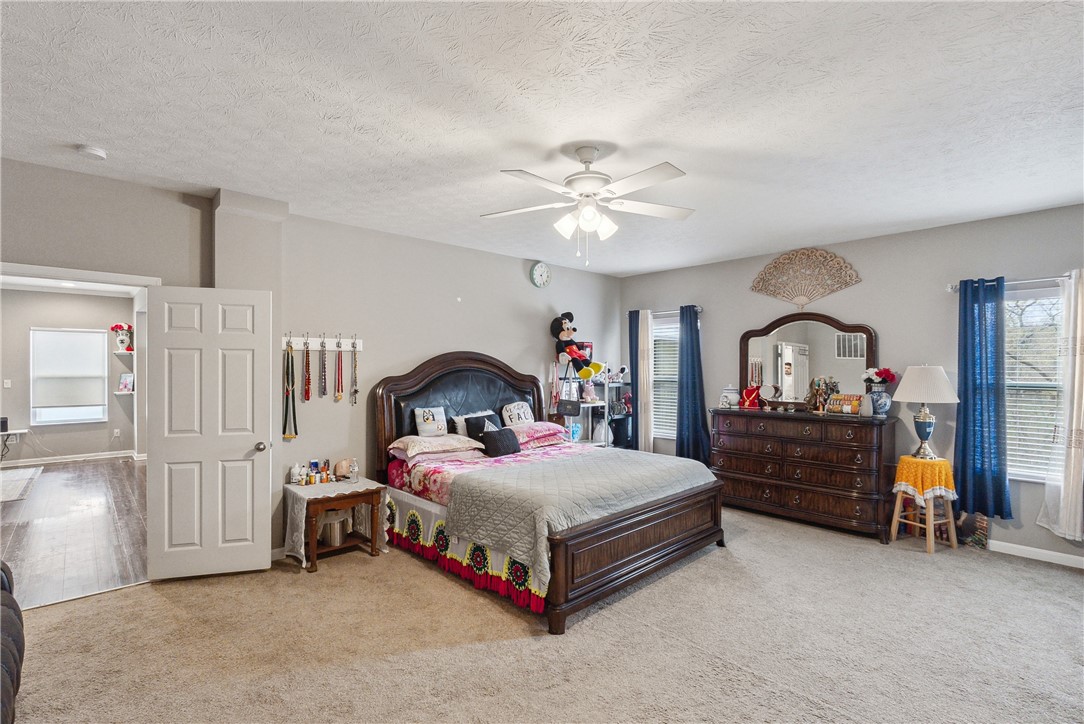 423 Labrador Ln Ln, Clairton, Pennsylvania image 16