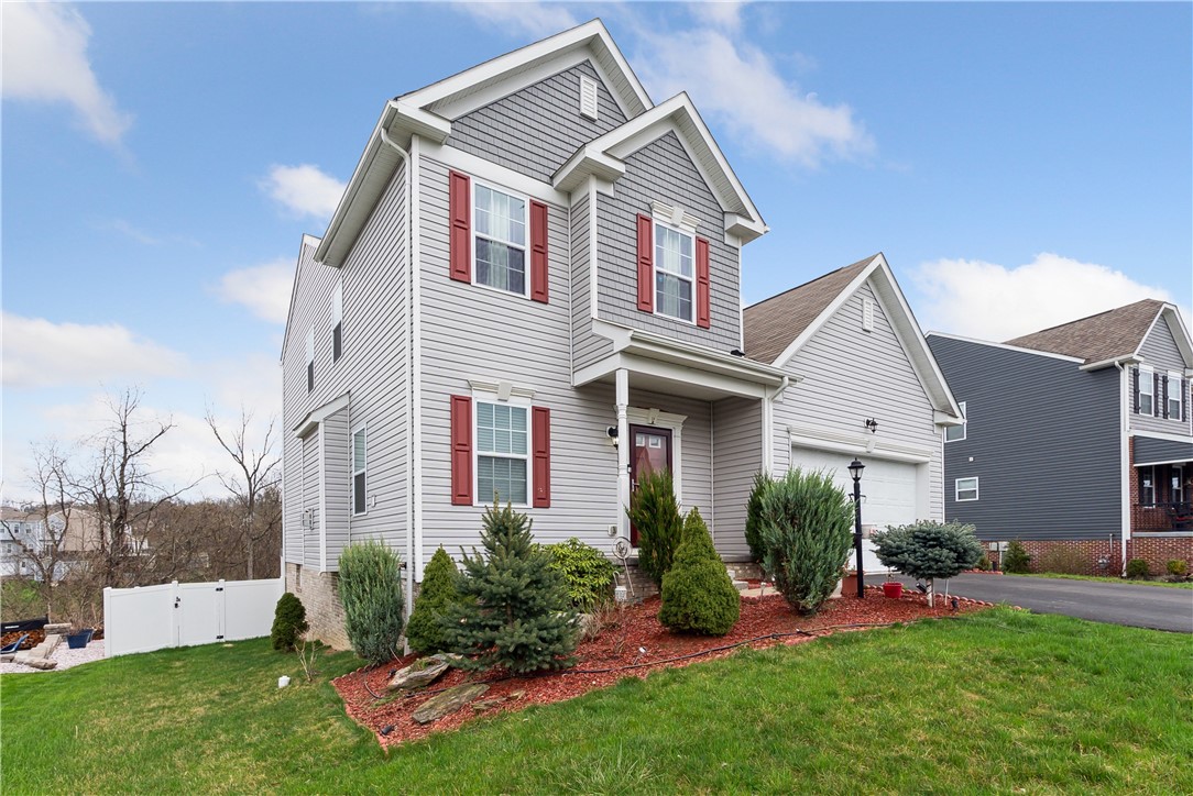 423 Labrador Ln Ln, Clairton, Pennsylvania image 2