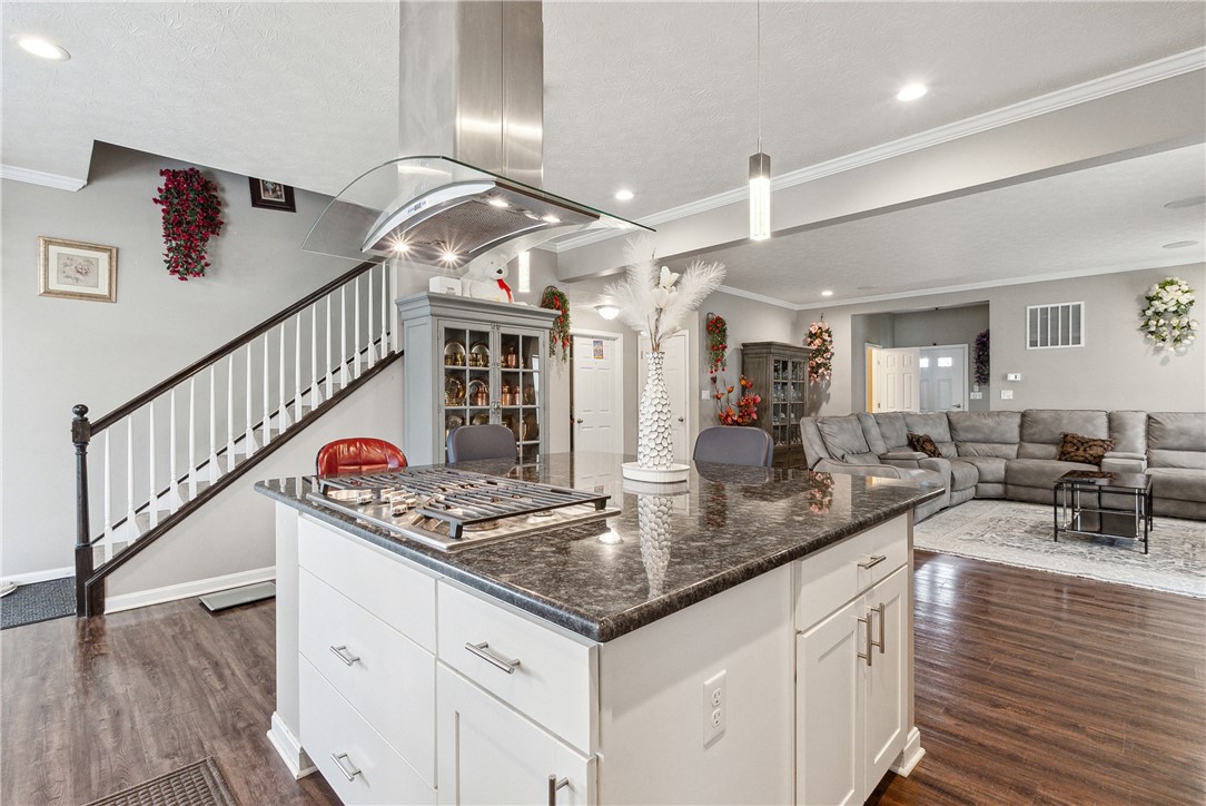 423 Labrador Ln Ln, Clairton, Pennsylvania image 12