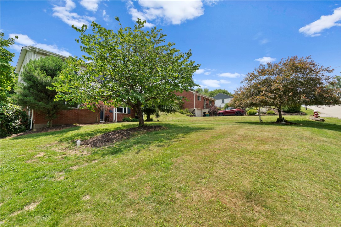 1558 Duncan Dr
