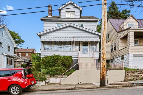 Photo of 1411 Meadow St, Mckeesport, PA 15132 (MLS # 1760917)