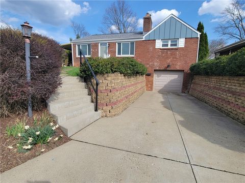 Photo of 2005 Borland Rd, Pittsburgh, PA 15243 (MLS # 1746172)