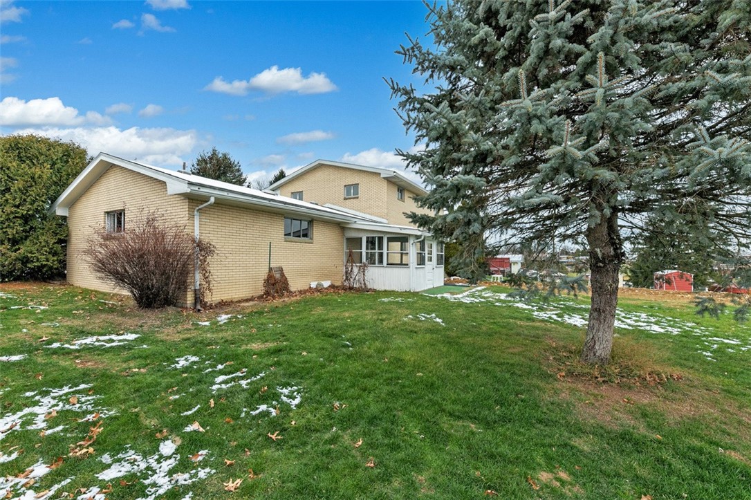 Mt Pleasant Twp, Pennsylvania 15666, United States, 3 Bedrooms Bedrooms, ,2 BathroomsBathrooms,Residential,Active,256362