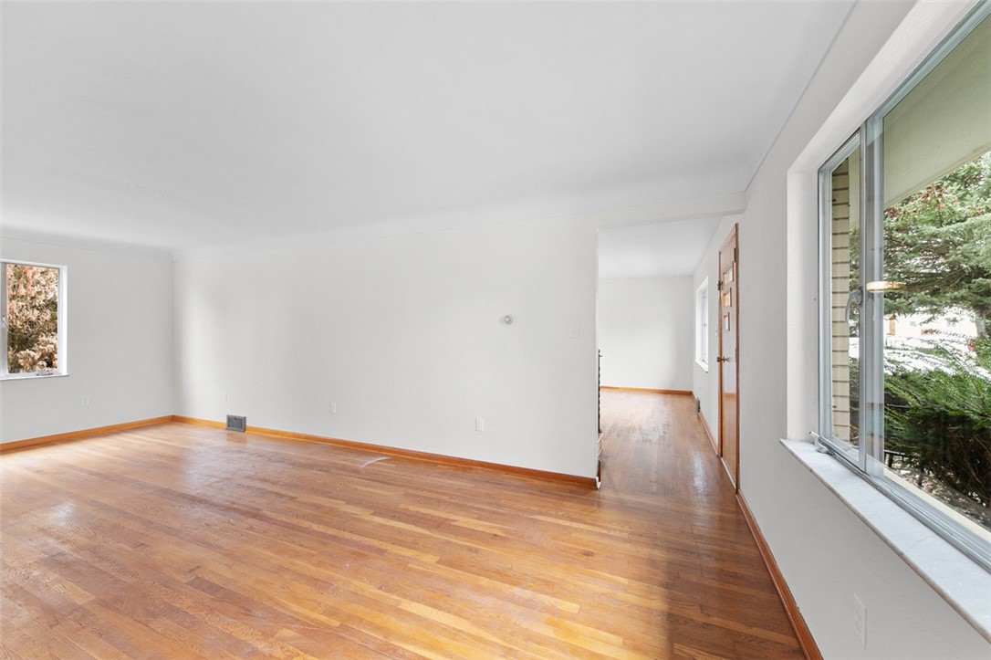 Mt Pleasant Twp, Pennsylvania 15666, United States, 3 Bedrooms Bedrooms, ,2 BathroomsBathrooms,Residential,Active,256362