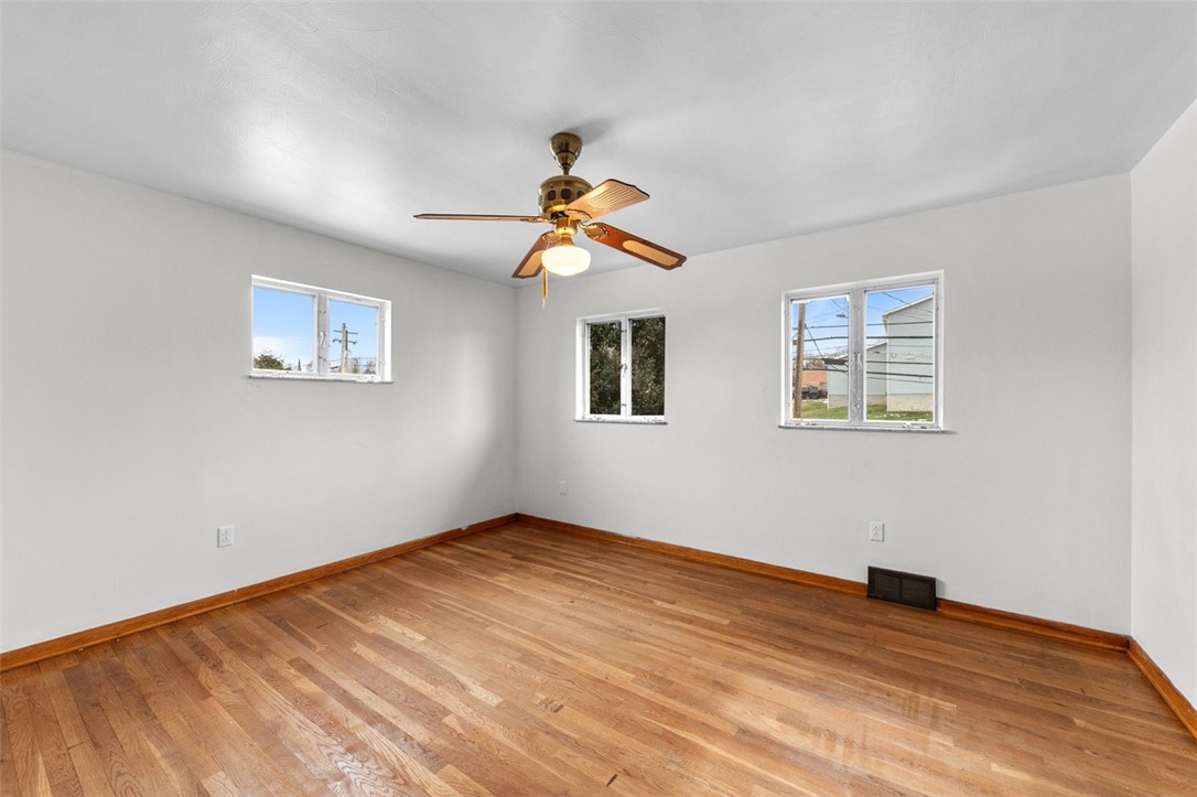 Mt Pleasant Twp, Pennsylvania 15666, United States, 3 Bedrooms Bedrooms, ,2 BathroomsBathrooms,Residential,Active,256362