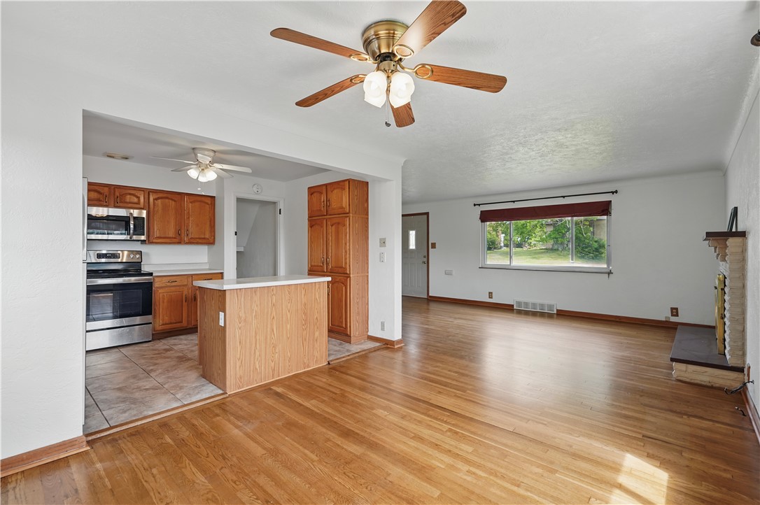 462 Colonial Dr Dr, Monroeville, Pennsylvania image 14
