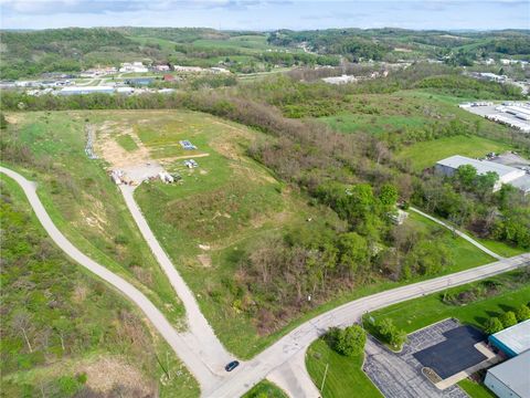 Photo of 164 Linnwood Rd, Eighty Four, PA 15330 (MLS # 1751102)