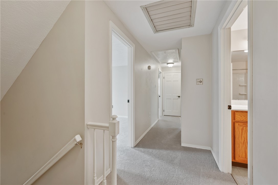 McCandless, Pennsylvania 15090, United States, 4 Bedrooms Bedrooms, ,3 BathroomsBathrooms,Residential,Active,105316