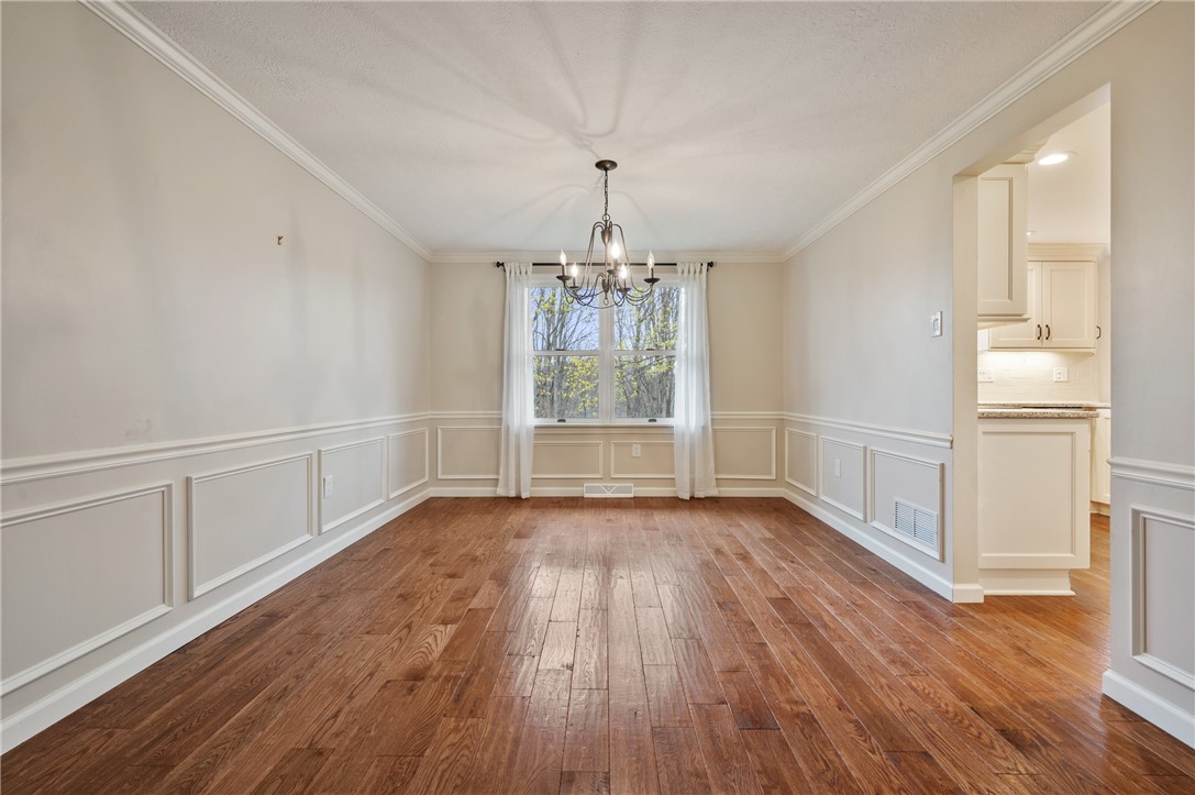 McCandless, Pennsylvania 15090, United States, 4 Bedrooms Bedrooms, ,3 BathroomsBathrooms,Residential,Active,105316