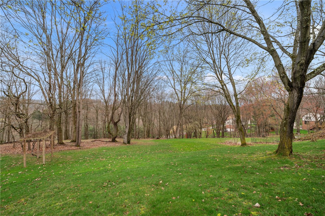 McCandless, Pennsylvania 15090, United States, 4 Bedrooms Bedrooms, ,3 BathroomsBathrooms,Residential,Active,105316