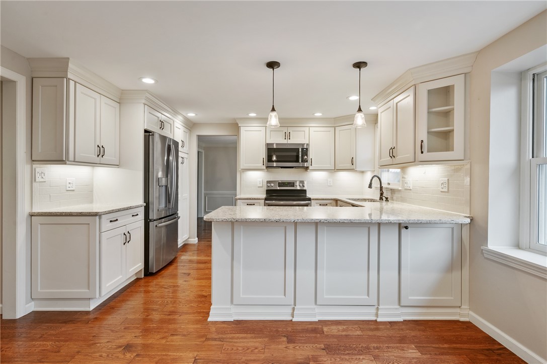 McCandless, Pennsylvania 15090, United States, 4 Bedrooms Bedrooms, ,3 BathroomsBathrooms,Residential,Active,105316