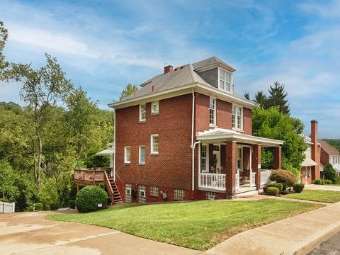 Photo of 2480 Noblestown Rd, Pittsburgh, PA 15205 (MLS # 1729831)