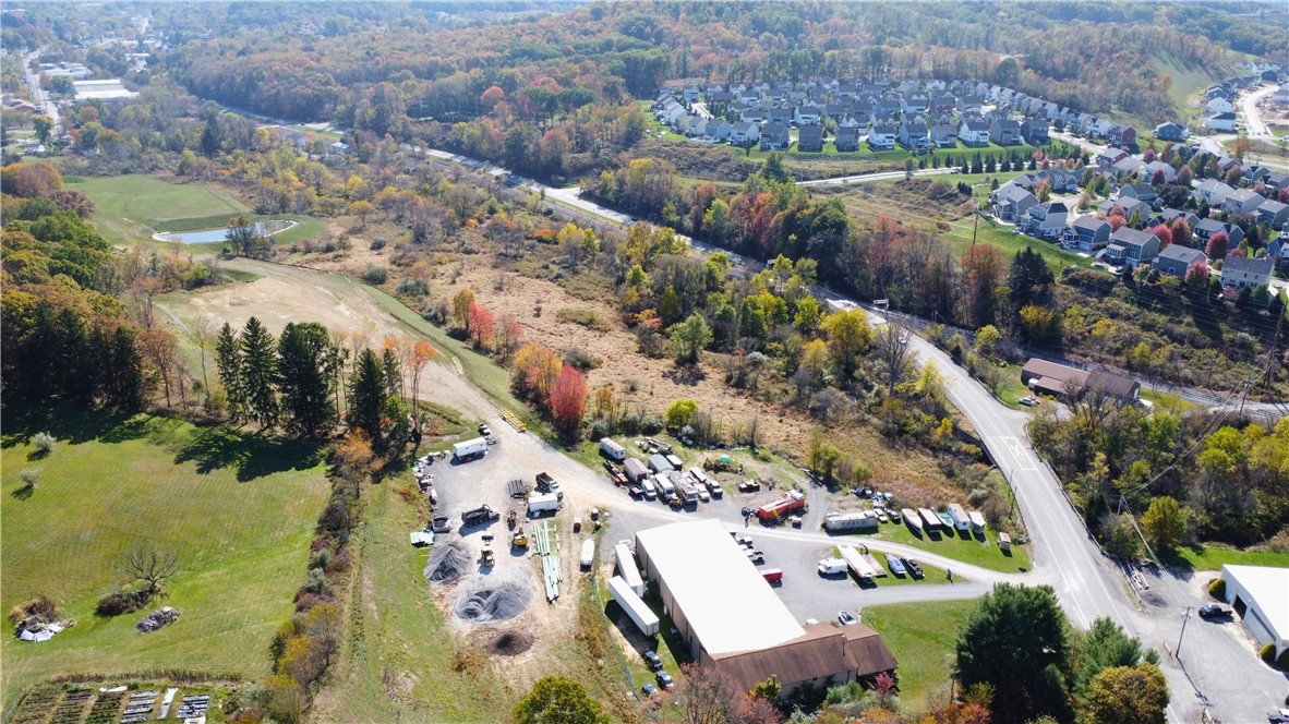 Lot 8 Mars-Evans City Road