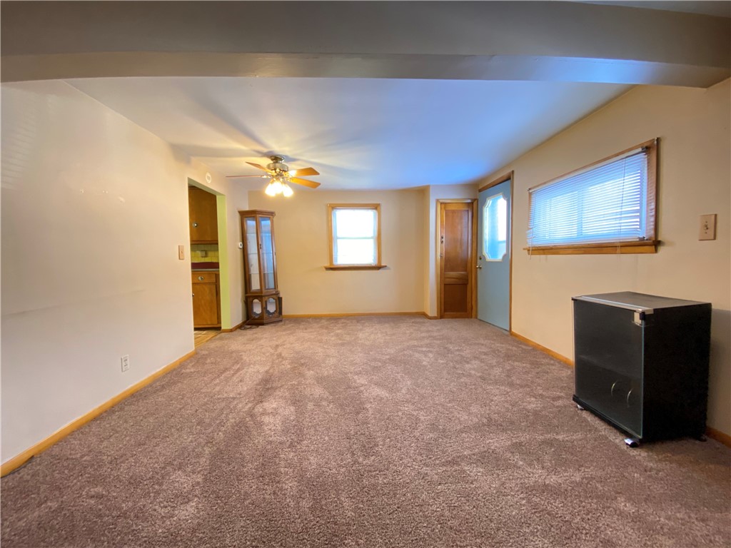 Hempfield Twp - Mer, Pennsylvania 16125, United States, 1 Bedroom Bedrooms, ,2 BathroomsBathrooms,Residential,Contingent,18375