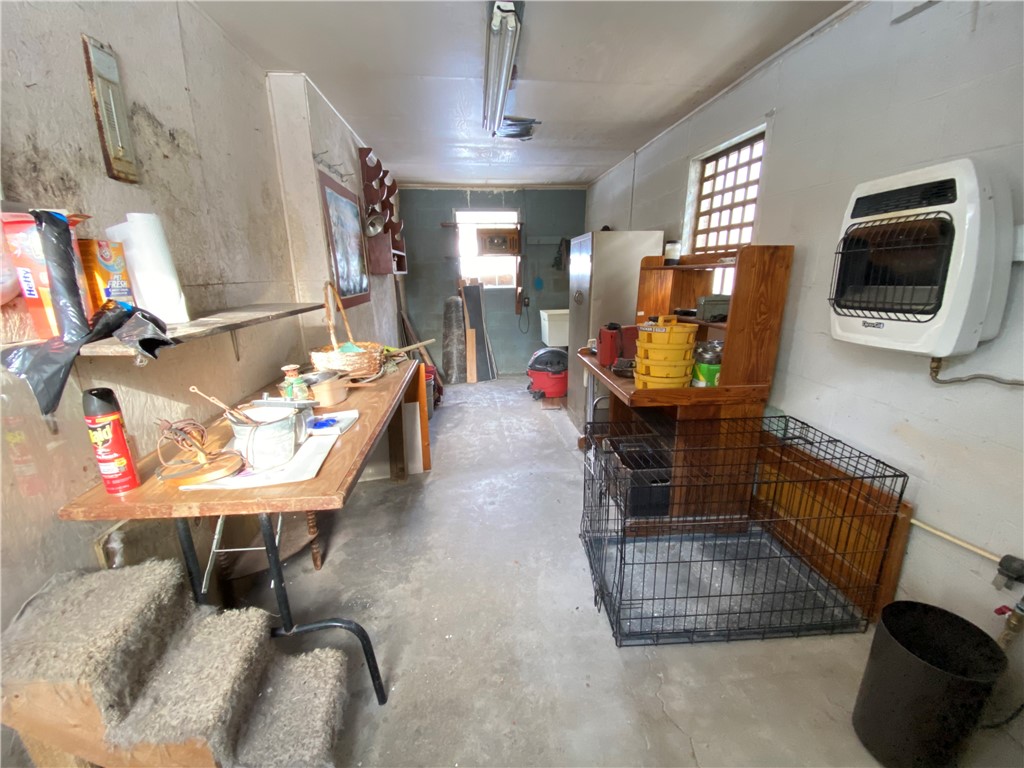 Hempfield Twp - Mer, Pennsylvania 16125, United States, 1 Bedroom Bedrooms, ,2 BathroomsBathrooms,Residential,Contingent,18375