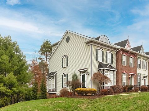 Photo of 1001 Eddy Ct, Gibsonia, PA 15044 (MLS # 1731524)