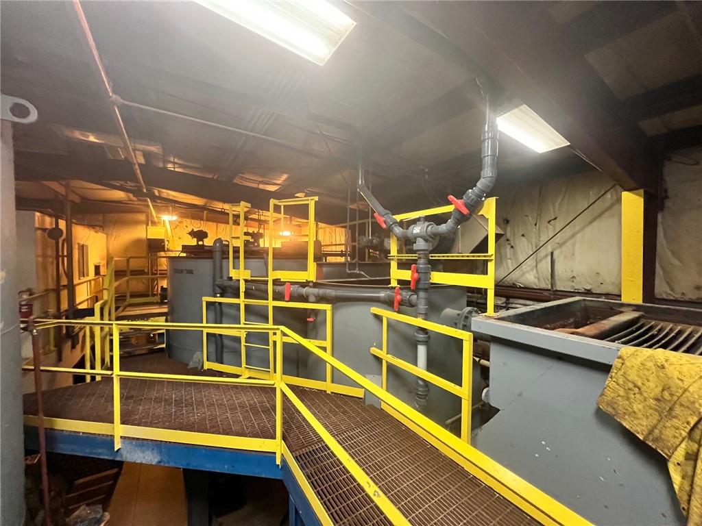 Franklin, Pennsylvania 16323, United States, ,Commercial,Active,23906