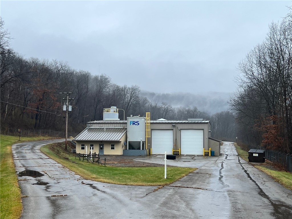 Franklin, Pennsylvania 16323, United States, ,Commercial,Active,23906