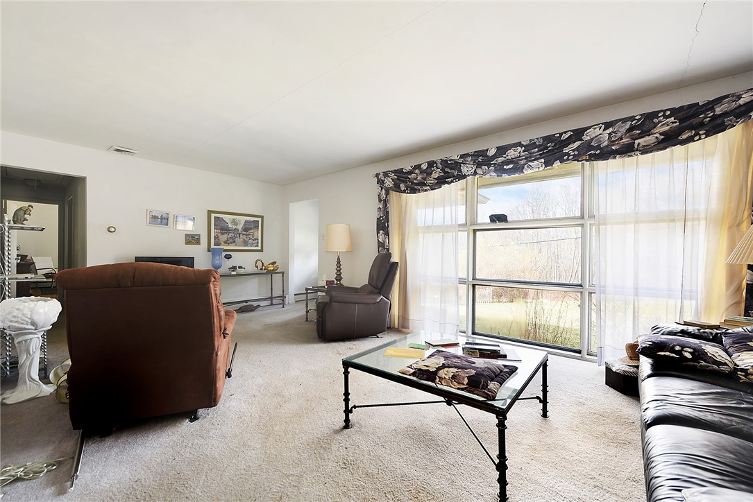 3106 Muse Ln Ln, White Oak, Pennsylvania image 5