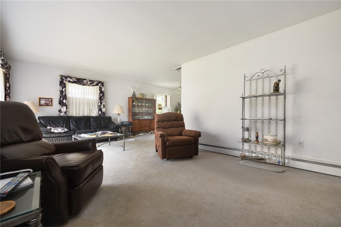 3106 Muse Ln Ln, White Oak, Pennsylvania image 3